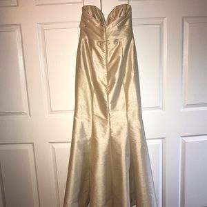 Jim Hjelm Occasions Champagne Gown